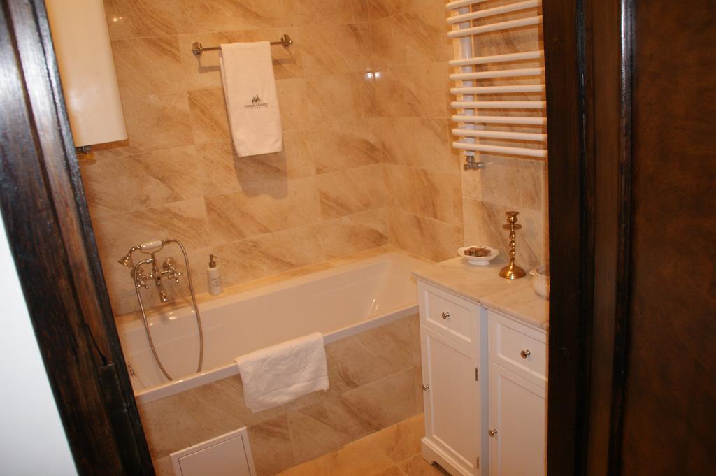 Apartment La Roche Exquisite
